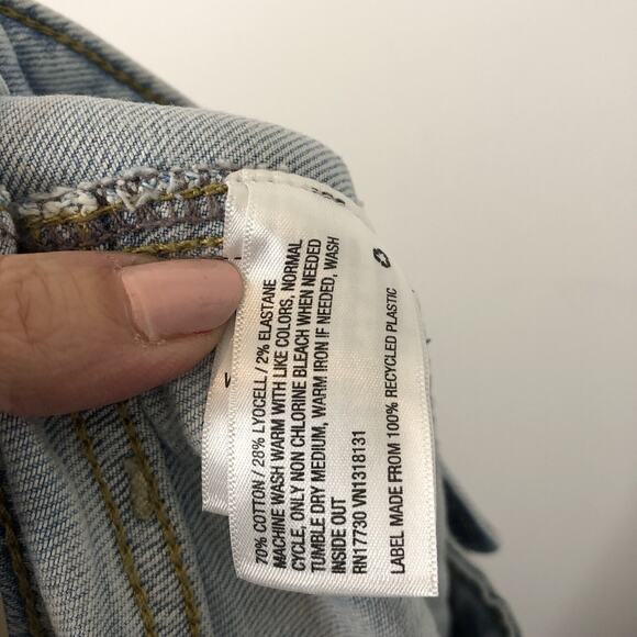 Universal Thread NWT Women's Vintage Stretch High-Rise Straight Jeans Size 18 - Picture 10 of 12